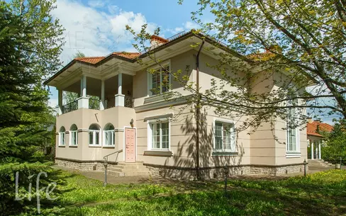 2-этажный коттедж 495 м² с отделкой