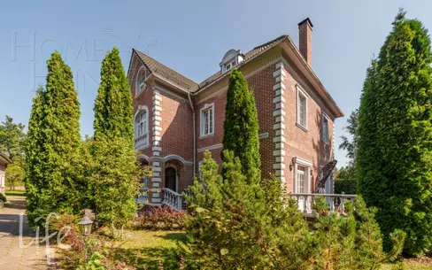 2-этажный коттедж 345 м² с отделкой