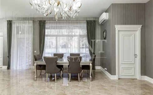 1-этажный коттедж 328 м² с отделкой