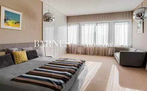 2-этажный коттедж 438 м² с отделкой