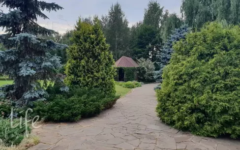 2-этажный коттедж 350 м² с отделкой