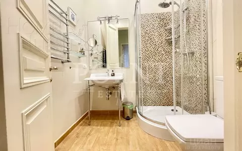 5-КОМН. КВАРТИРА С ОТДЕЛКОЙ 147.2 М² НА 4 ЭТАЖЕ