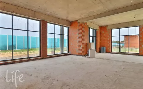 2-этажный коттедж 830 м² без отделки