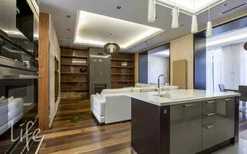 3-этажный таунхаус 310 м² с отделкой