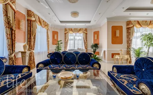 3-этажный коттедж 1 650 м² с отделкой