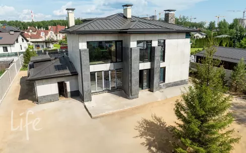 2-этажный коттедж 530 м² без отделки