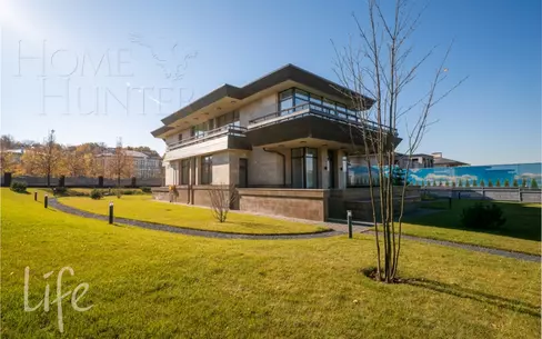 2-этажный коттедж 967.94 м² с отделкой