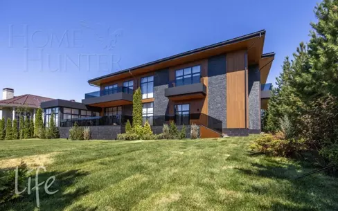 2-этажный коттедж 995 м² с отделкой