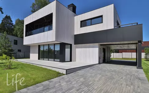 2-этажный коттедж 339 м² с отделкой