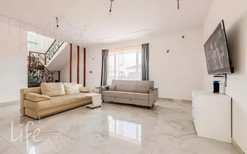 2-этажный коттедж 310 м² с отделкой