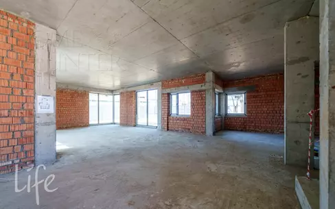 2-этажный коттедж 319 м² без отделки