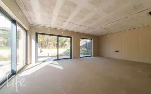 2-этажный коттедж 350 м² без отделки