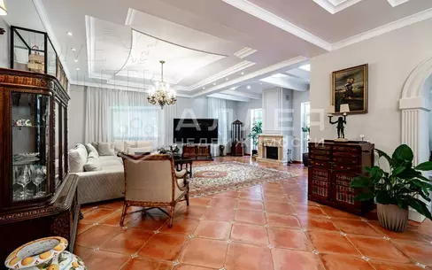 2-этажный коттедж 850 м² с отделкой