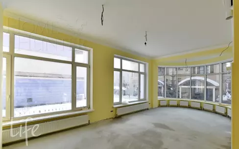 2-этажный коттедж 770 м² без отделки