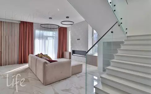 2-этажный коттедж 193 м² с отделкой