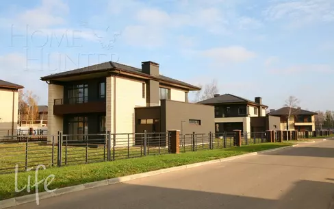 2-этажный коттедж 323 м² без отделки