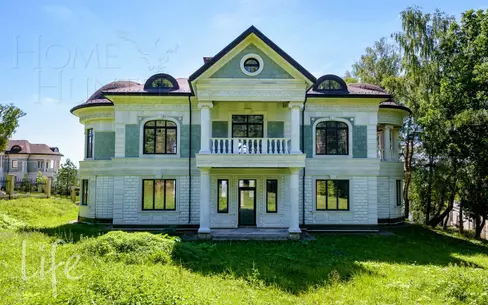 2-этажный коттедж 869 м² без отделки