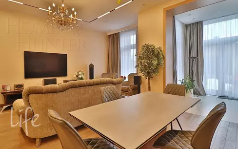 2-этажный таунхаус 290 м² с отделкой