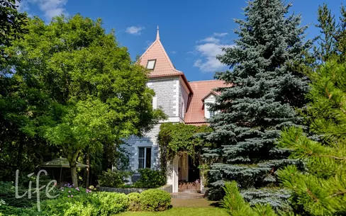 2-этажный коттедж 490 м² с отделкой