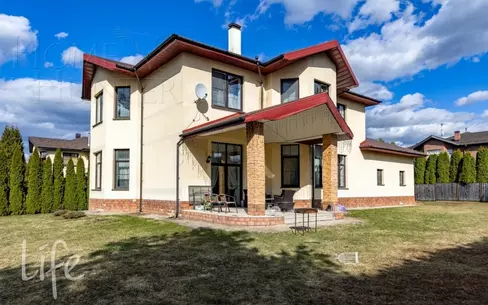 2-этажный коттедж 359 м² с отделкой