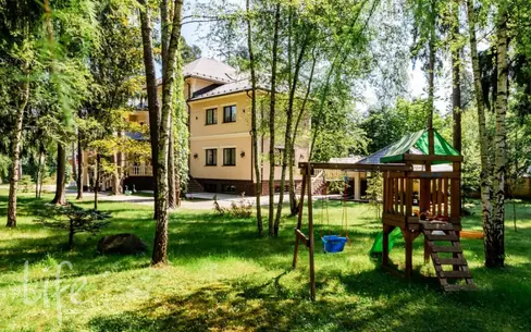 2-этажный коттедж 845 м² с отделкой