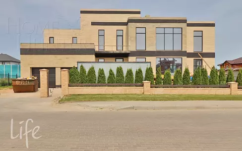 2-этажный коттедж 830 м² без отделки