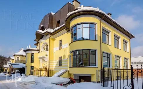 2-этажный коттедж 770 м² без отделки