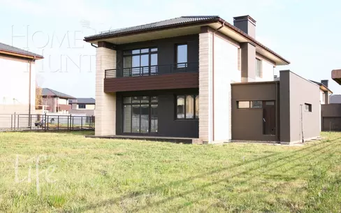 2-этажный коттедж 323 м² без отделки