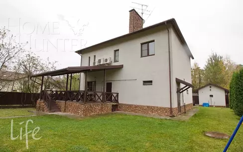 2-этажный коттедж 300 м² с отделкой