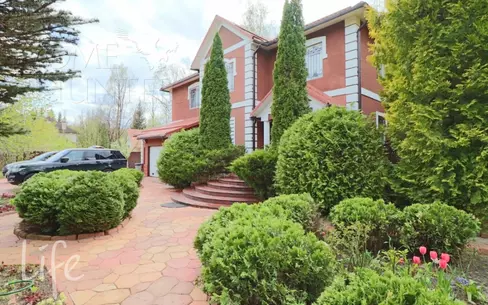 2-этажный коттедж 458 м² с отделкой