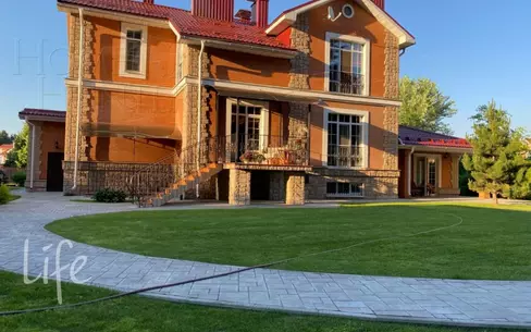 2-этажный коттедж 397.6 м² с отделкой