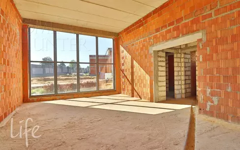 1-этажный коттедж 190 м² без отделки