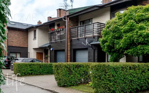 2-этажный таунхаус 220 м² с отделкой