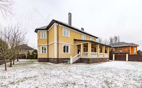 2-этажный коттедж 370 м² с отделкой