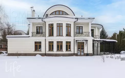 2-этажный коттедж 500 м² с отделкой