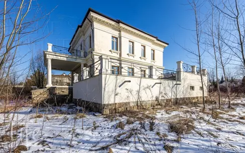 2-этажный коттедж 680 м² без отделки