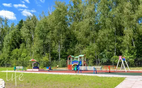 2-этажный коттедж 1 323 м² без отделки