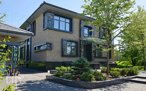 2-этажный коттедж 750 м² с отделкой