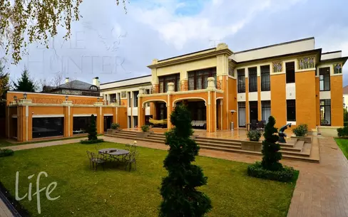 2-этажный коттедж 1 372 м² с отделкой