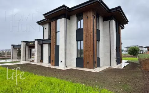 2-этажный коттедж 300 м² с отделкой