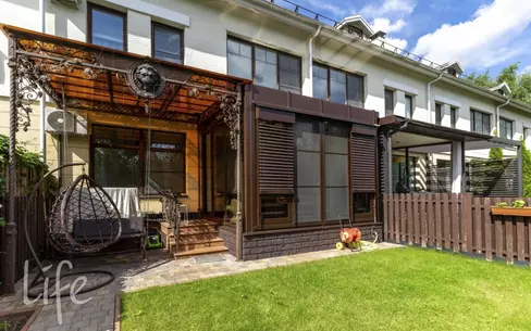 2-этажный таунхаус 250 м² с отделкой