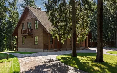 2-этажный коттедж 867 м² с отделкой