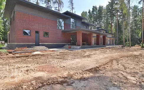 2-этажный коттедж 460 м² без отделки