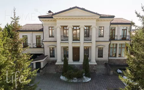 2-этажный коттедж 535 м² с отделкой