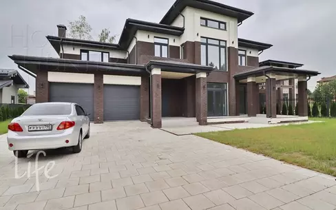 2-этажный коттедж 470 м² с отделкой