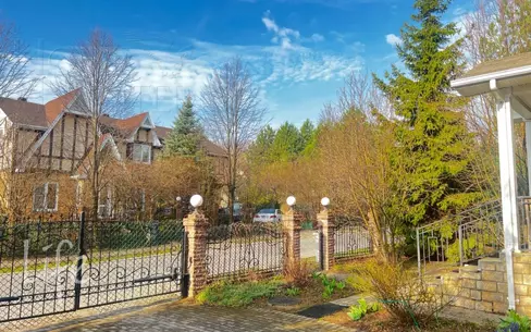 2-этажный коттедж 189 м² с отделкой