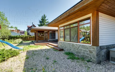 1-этажный коттедж 240 м² с отделкой