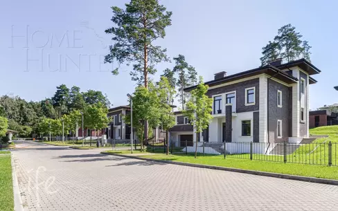 2-этажный коттедж 390 м² без отделки