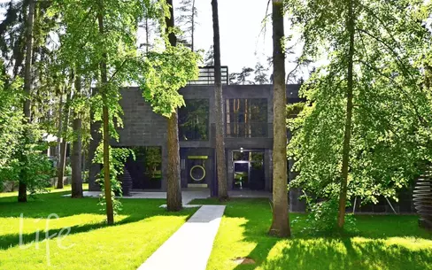 2-этажный коттедж 580 м² с отделкой