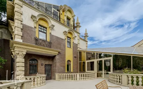 2-этажный коттедж 970 м² с отделкой